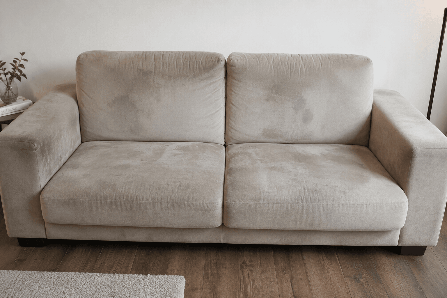 Microvezel bank schoonmaken